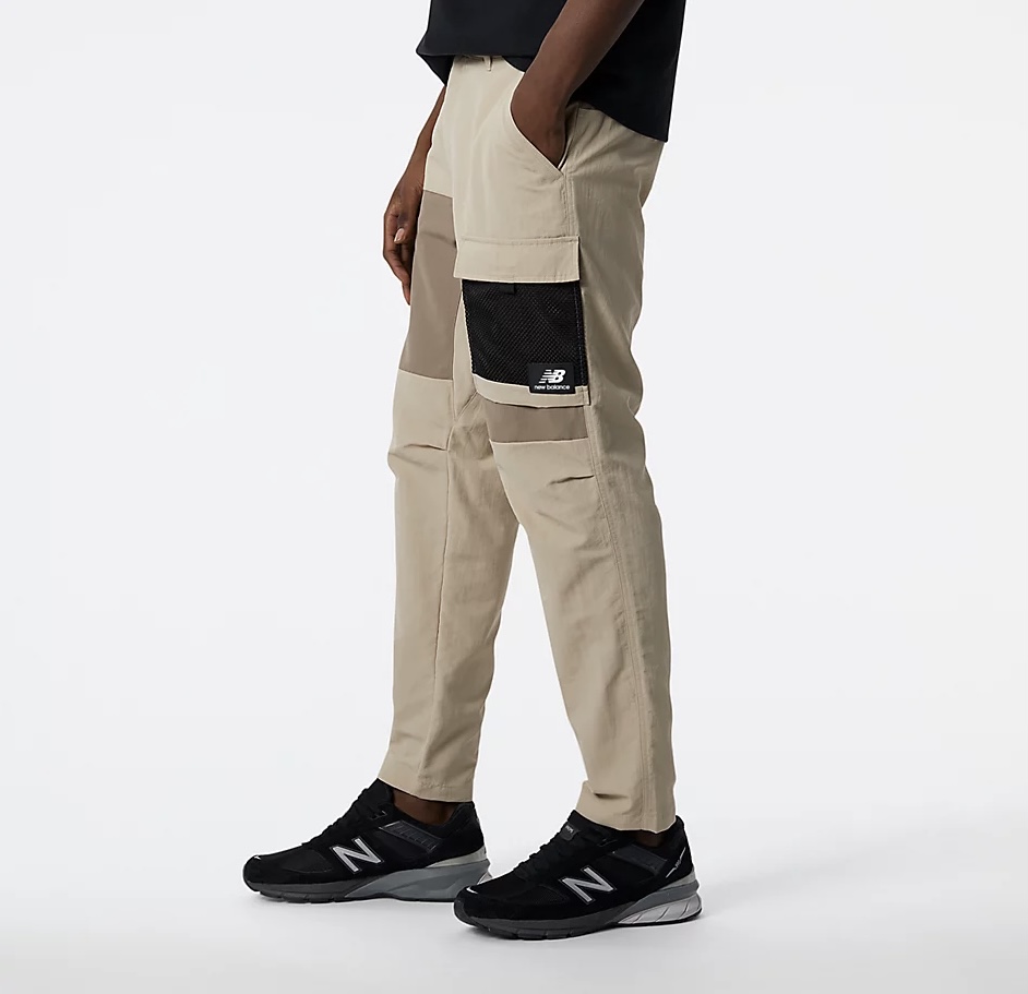 New Balance AT Cargo Hose Herren beige