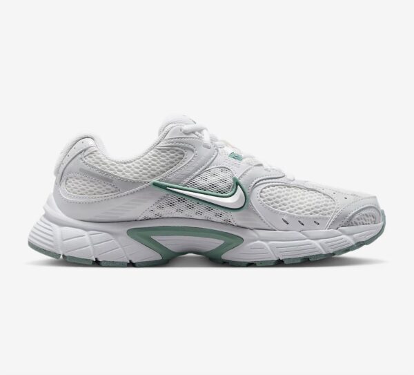 Nike V5 Damen Sneaker (weiß/grün)